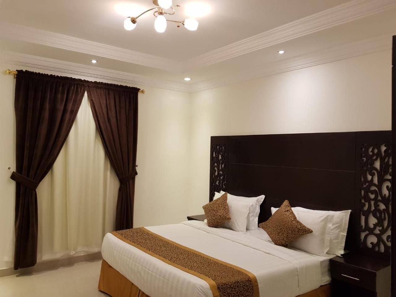 الحماد للشقق الفندقية - فرع سلطان بن سلمان Yidda Exterior foto