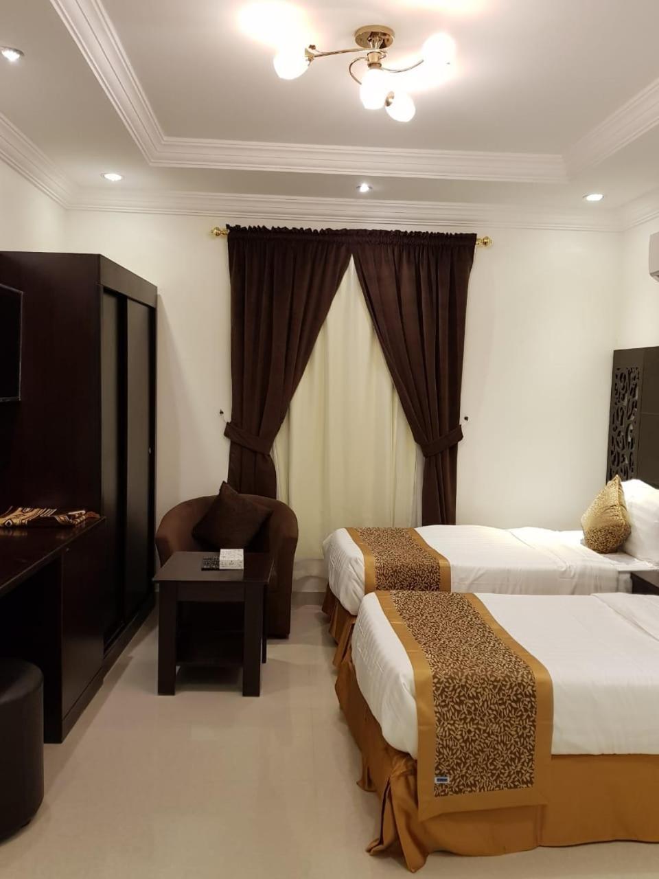 الحماد للشقق الفندقية - فرع سلطان بن سلمان Yidda Exterior foto