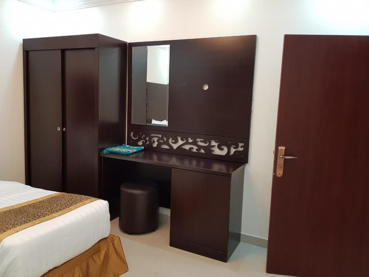 الحماد للشقق الفندقية - فرع سلطان بن سلمان Yidda Exterior foto