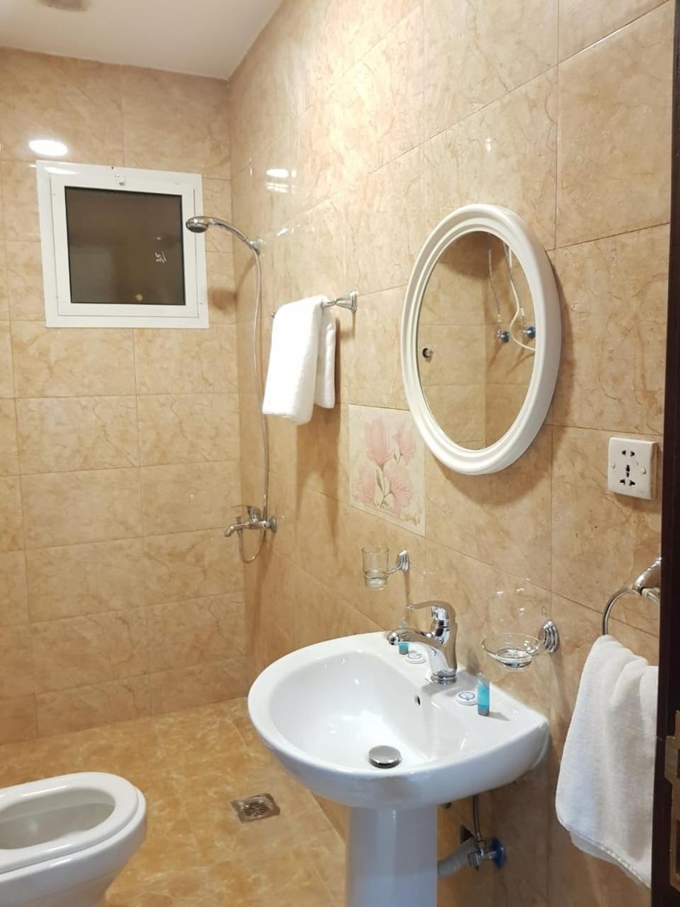 الحماد للشقق الفندقية - فرع سلطان بن سلمان Yidda Exterior foto